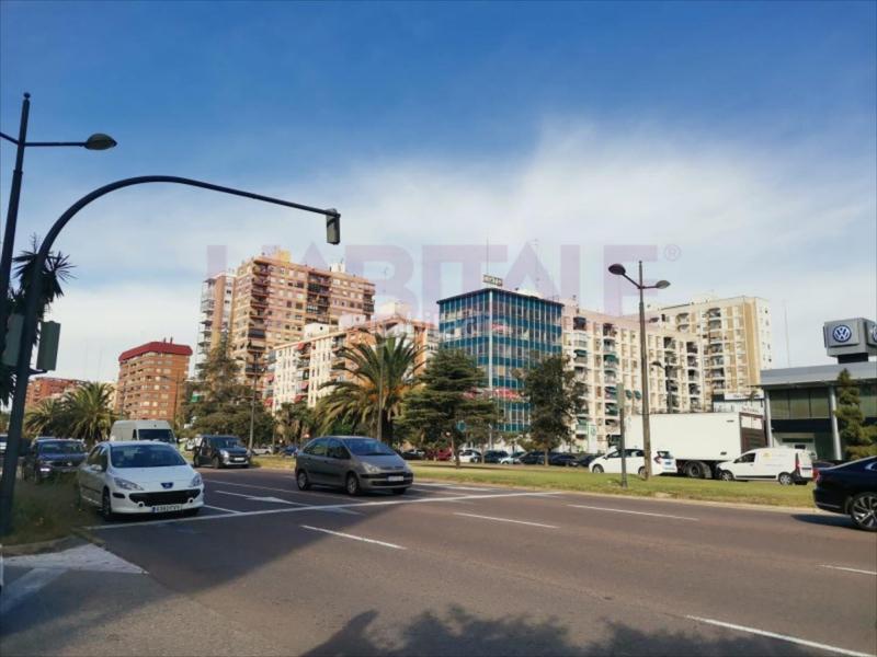 Foto bf0c0f2e-bdda-44b4-b013-5f789d0c936f. Local commercial dans La Llum Valencia