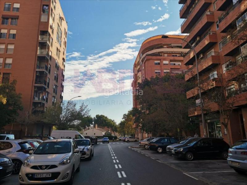 Foto d9c2704f-2288-4693-b5f5-260ca92a8d7c. Local commercial dans La Llum Valencia