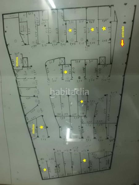 Foto 1db06ee9-8dce-413c-8b61-1eebaf2d2d12. Rent motorcycle parking in La Florida Hospitalet de Llobregat (L´)