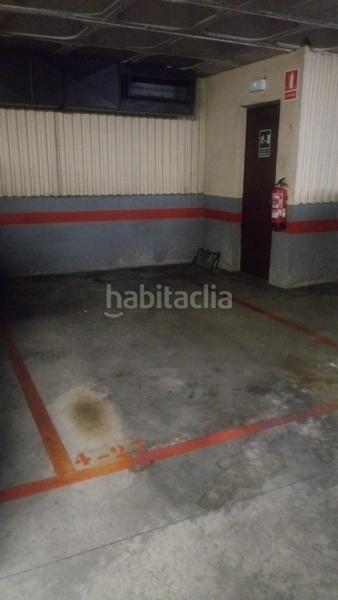 Foto fae70253-b81d-452e-8c40-0a4ecb732e84. Alquiler parking coche en Sant Antoni Barcelona
