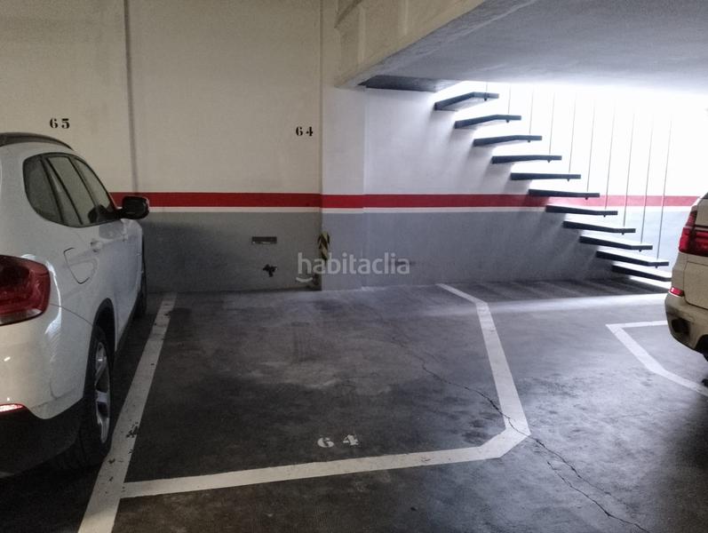 Foto 60bf10f5-45ed-4941-bb6d-4c1587c04e1e. Alquiler parking coche en La Nova Esquerra de l´Eixample Barcelona