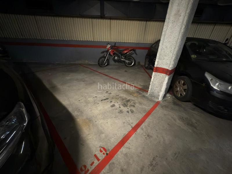 Foto 11937bf2-6e3b-47fd-8075-678b42ac4b2c. Alquiler parking coche en Sant Antoni Barcelona
