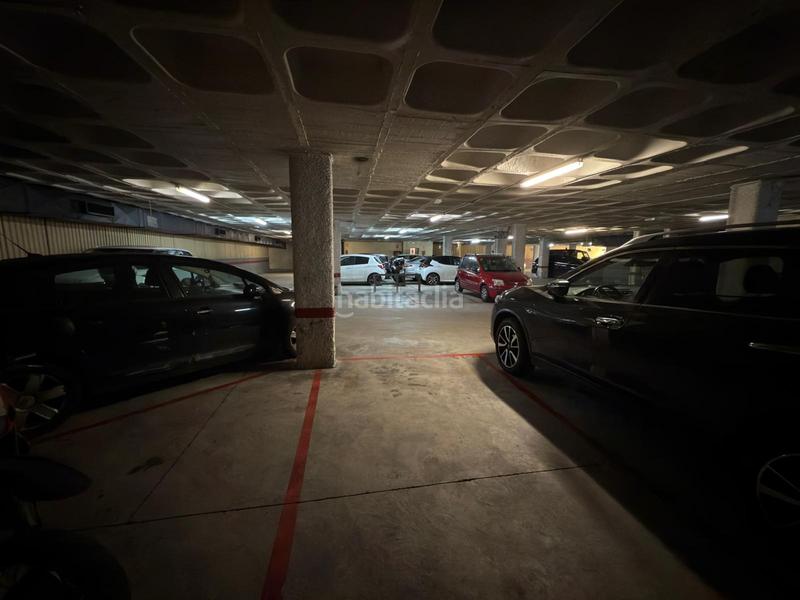 Foto a4b5c8d6-06d6-47bf-84c4-8ab7ee76f88f. Miete autoparkplatz in Sant Antoni Barcelona