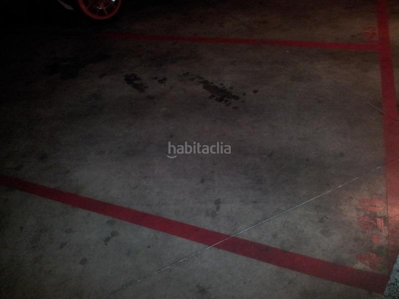 Foto b4d8127b-1afb-4139-b21b-652fed5b6ff1. Alquiler parking coche en Sant Antoni Barcelona