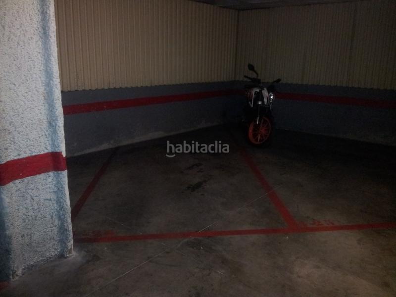 Foto c5377c13-9dbc-4489-be69-0d08dd7338f3. Alquiler parking coche en Sant Antoni Barcelona