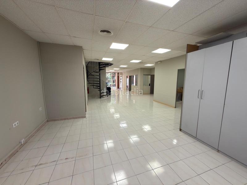 Foto 6a7f2238-e5cd-4346-b997-64715c2d0642. Alquiler local comercial en Sant Joan-TV3 Sant Joan Despí