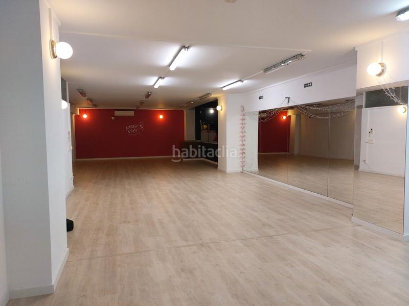 Foto bcce72a5-435a-464c-b4b5-801052bcaf6b. Rent business premise in Vila de Gràcia Barcelona