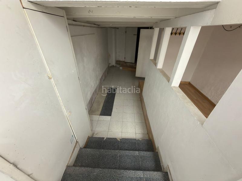 Foto 7232cc06-a82b-4813-9495-750a8680dd0a. Alquiler local comercial en Sant Antoni Barcelona