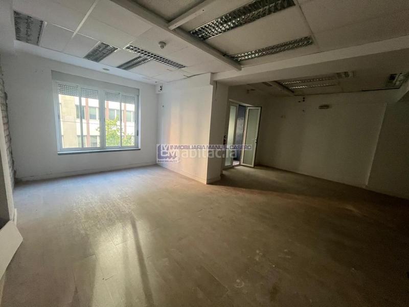 Foto 0b5eeec2-d733-44a3-aec0-4b7c04946f7a. Rent office space with heating in Centro Cáceres