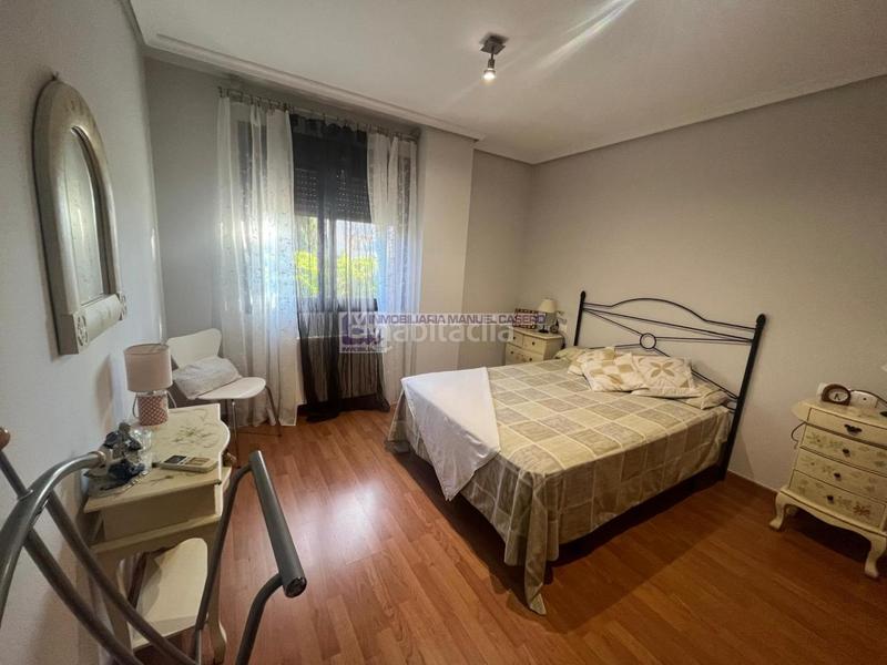 Foto f4aa1b19-0bd8-4b24-bceb-23e35ab47d87. Miete etagenwohnung mit heizung parking in nuevo Cáceres Cáceres