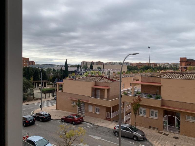 Foto 50515327-f95e-4d73-b590-3ffa7e2c3369. Rent apartment with heating parking in Centro Cáceres