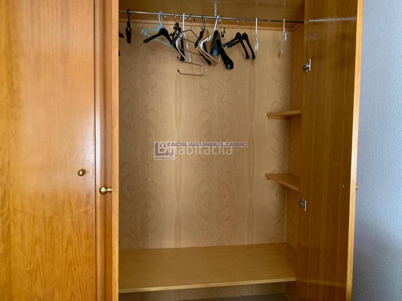 Foto 85ca9ae7-d6db-41d7-a2f3-9c6cf6bd55f9. Rent apartment with heating parking in Centro Cáceres