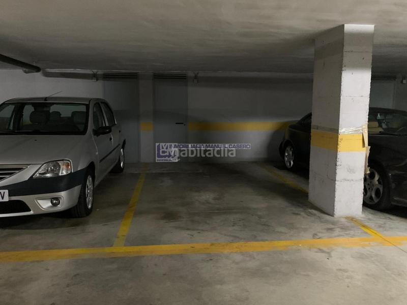 Foto e76c256f-e327-460c-9cfa-020ee6407f00. Rent apartment with heating parking in Centro Cáceres