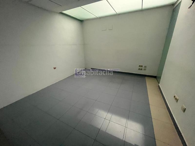 Foto 4b8a7b0e-42f2-4df7-a231-b8a4ea9c2838. Alquiler local comercial en Ruta de la Plata Cáceres