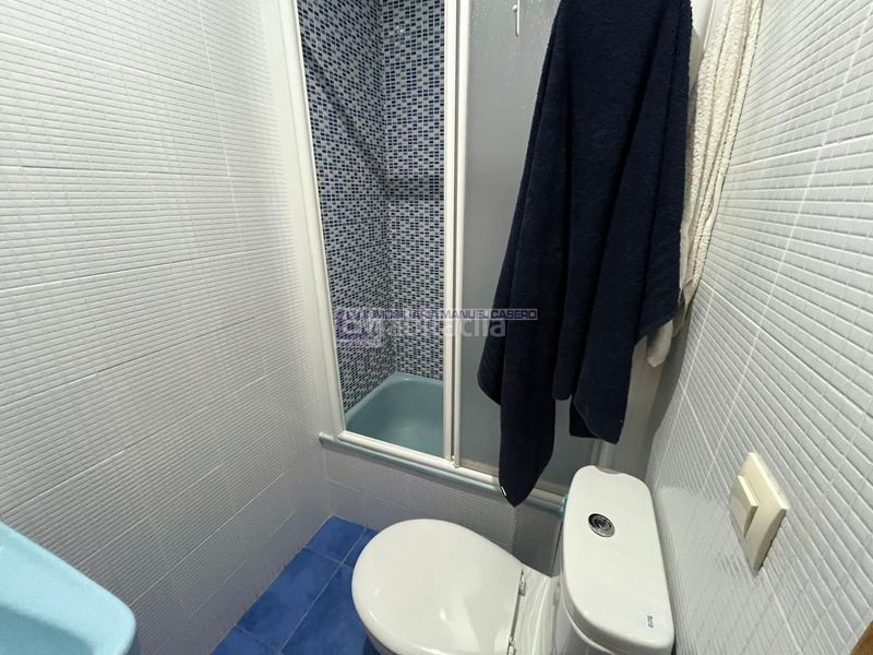 Foto 51ced88a-a9b7-4d03-8847-868f91d2b98d. Flat with heating parking in Centro Cáceres