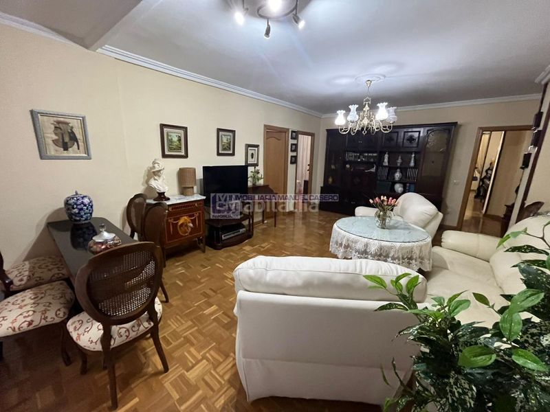 Foto d0b299a3-b7e6-40fb-8288-31609c4ce587. Flat with heating parking in Centro Cáceres