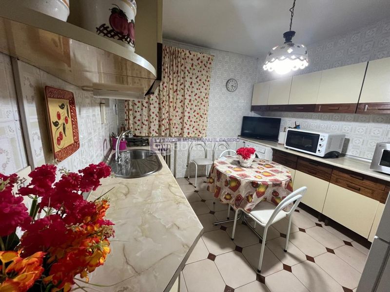 Foto ec43a77a-24f1-44a0-ba89-109ee281e5ed. Flat with heating parking in Centro Cáceres