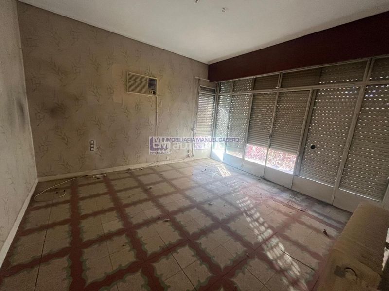 Foto de3f1b56-bbc1-4f84-bcde-f6531298dee4. Piso en Centro Cáceres