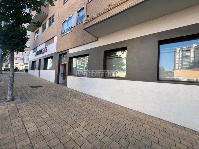 Foto fe84a571-6961-4896-b184-055da73e5b97. Alquiler local comercial en Centro Cáceres