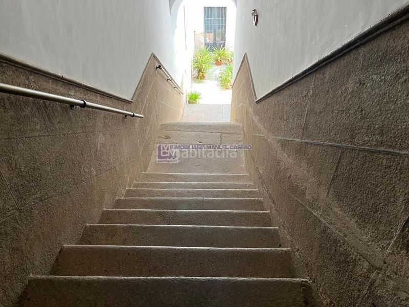Foto af0b69d9-e7e8-4df3-85ef-37bcd2795e39. Piso en Casco Antiguo Cáceres