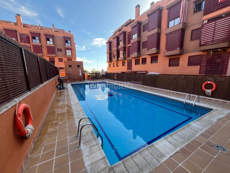 Foto e3bf32af-aac6-49b3-8ac5-99b57371013c. Apartament amb calefacció aparcament piscina a Aguas Vivas - La Zambomba Cáceres