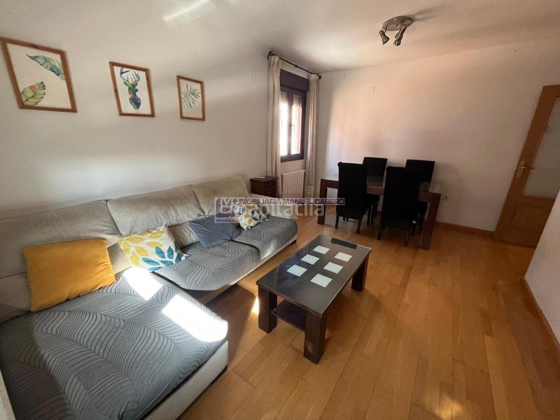 Foto eed17bc8-ce86-481e-9245-8ab5dafb09ae. Apartament amb calefacció aparcament piscina a Aguas Vivas - La Zambomba Cáceres