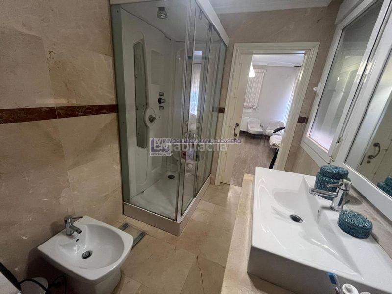 Foto 0ed312e2-ce8b-484e-9b71-fd726b84c514. Casa adossada amb calefacció aparcament piscina a Cáceres