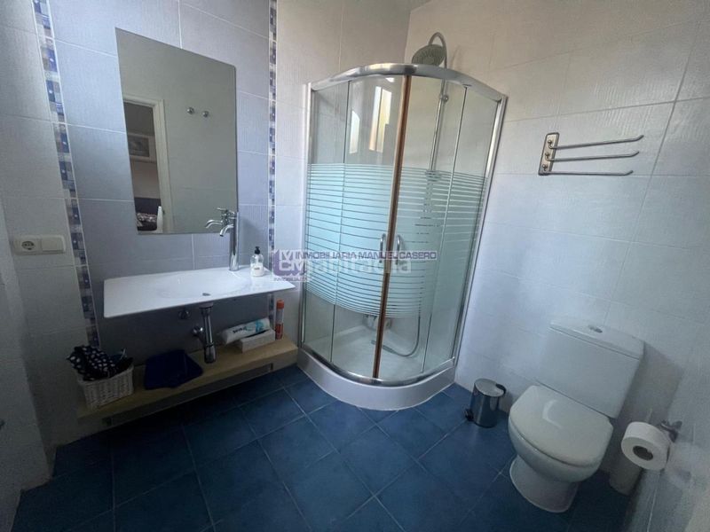 Foto 9c524bae-7680-4a51-9965-3a0297268a5f. Casa adossada amb calefacció aparcament piscina a Cáceres
