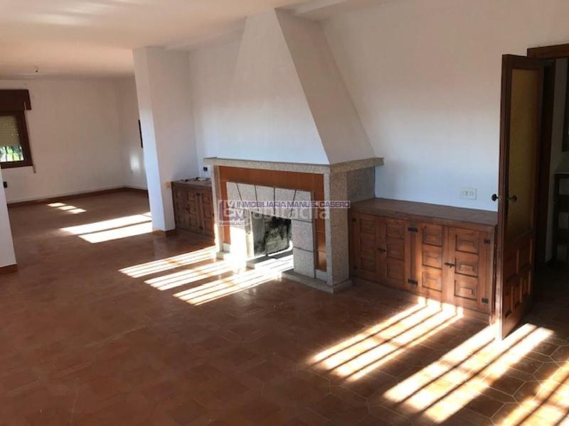 Foto 006990ec-e989-4821-b9fb-0c149ce052e9. Chalet mit heizung parking pool in Campus Universitario Cáceres