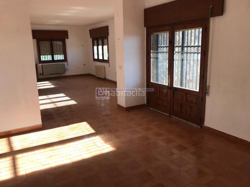 Foto fe7edc68-1702-4c1c-99f7-1edbf9eda715. Chalet with heating parking pool in Campus Universitario Cáceres