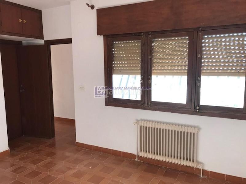 Foto 2f771734-4dcc-4eff-820d-03fe3c574548. Chalet avec chauffage parking piscine dans Campus Universitario Cáceres