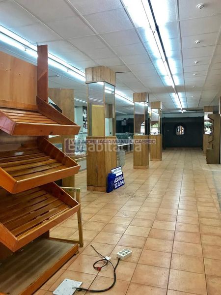 Foto a5101c13-533c-4613-a82f-4c09fdd69154. Lloguer local comercial a Centro Cáceres