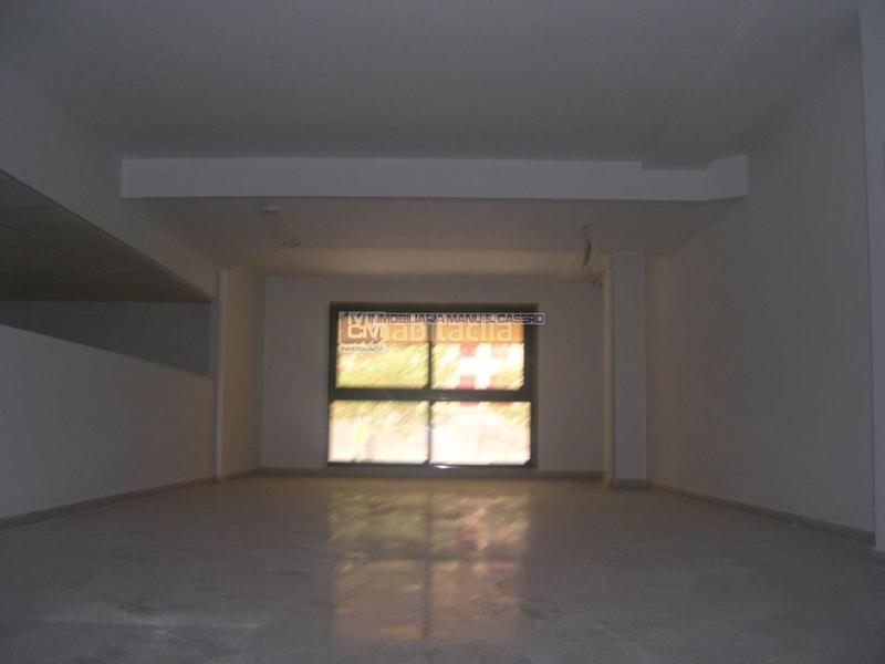 Foto 47055c11-8fc5-4a0a-ae45-71a1bf3dfe08. Rent business premise in Centro Cáceres