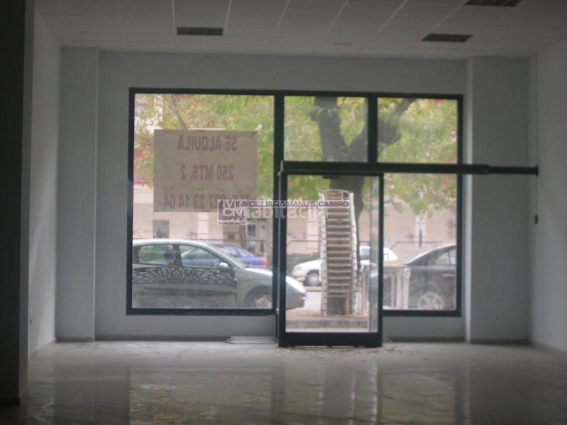 Foto 844a64ed-56a6-47dc-adf7-0856d0ae6948. Rent business premise in Centro Cáceres
