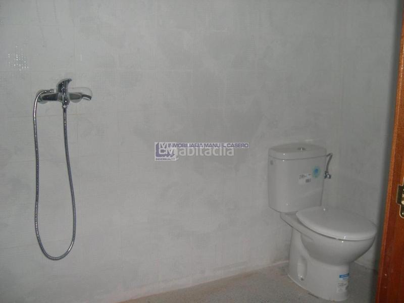 Foto 987058f5-16c1-422a-bed7-9d4317481cfa. Alquiler local comercial en Centro Cáceres