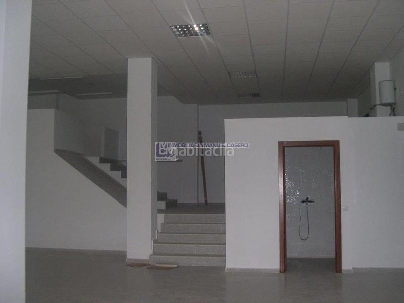 Foto 6b0aec10-eff1-4b5a-9d4d-4259d08f6632. Lloguer local comercial a Centro Cáceres