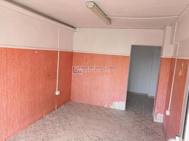 Foto ee591dc9-bf94-4c94-aa1f-bc9d734faf2b. Rent business premise in Centro Cáceres