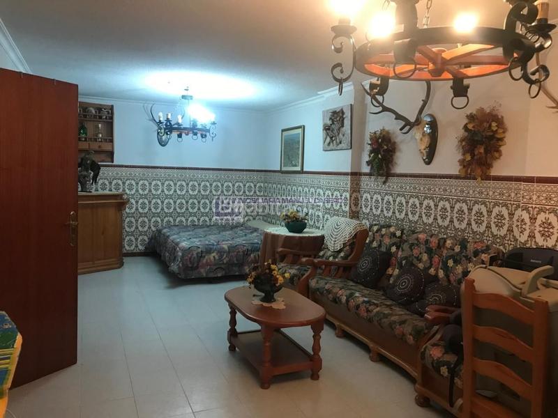 Foto 427dbfd3-8c89-41b1-9949-e2b7fdf6e343. Chalet con riscaldamento parcheggio piscina in Ruta de la Plata Cáceres