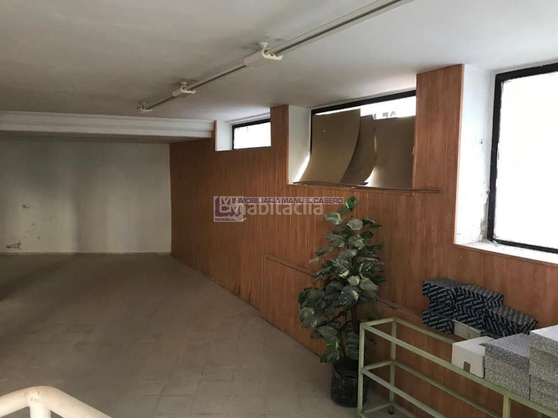 Foto 14202f9c-bcb1-42ab-b621-af68246f2271. Alquiler local comercial en Centro Cáceres