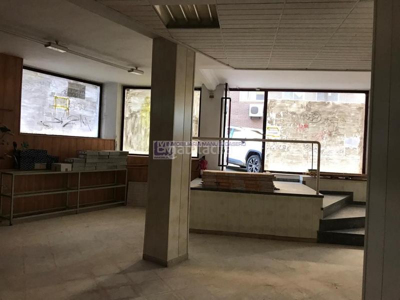 Foto 2ea5d95e-f347-42a0-9dd0-16948498ca4f. Lloguer local comercial amb calefacció a Centro Cáceres