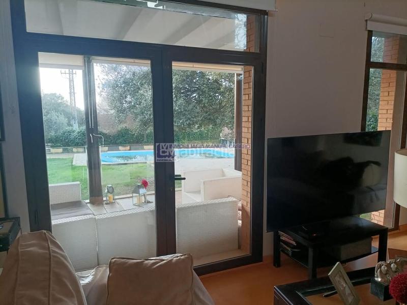 Foto 81efc336-e96d-46d4-afef-81e9dd1afb0e. Chalet avec chauffage parking piscine dans Ceres Golf Cáceres