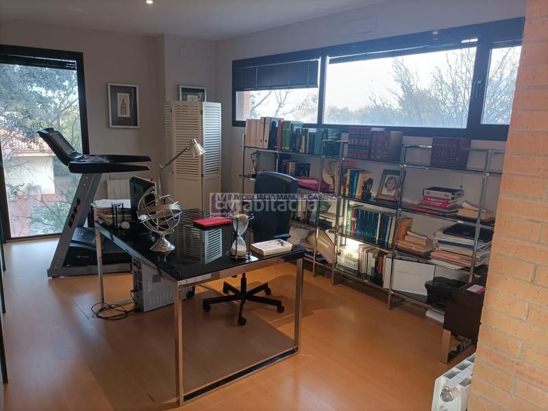 Foto 8d2c2730-a6bf-43a2-a3f9-74111d0d59a3. Chalet avec chauffage parking piscine dans Ceres Golf Cáceres