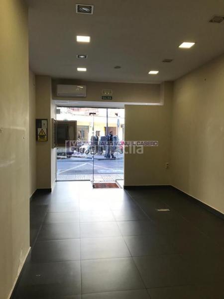 Foto b51adb35-d6c2-47af-9885-cd3d4098215a. Alquiler local comercial en Centro Cáceres