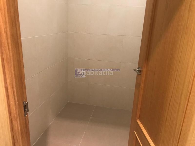 Foto 2ffaba8e-97ef-4ab0-a09f-7a71e41612e8. Rent business premise in Centro Cáceres