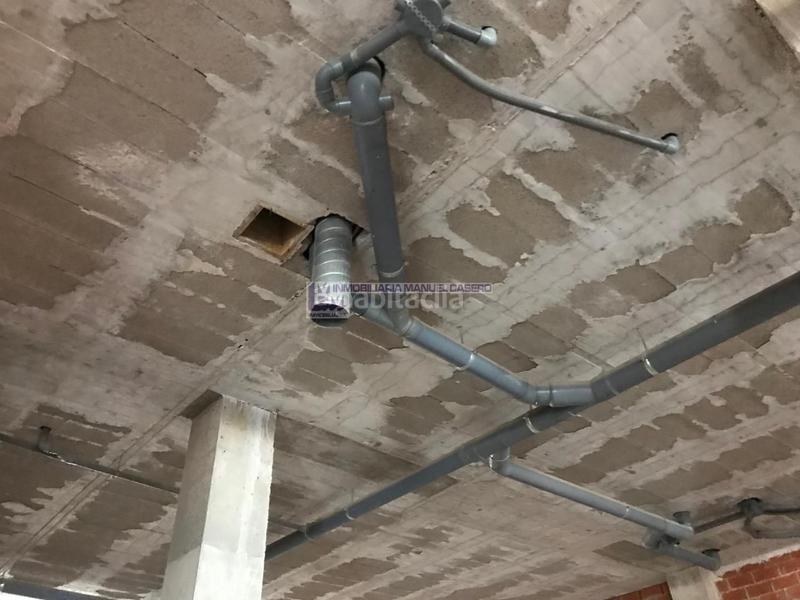 Foto f5cc41fb-460f-47c9-aea6-39cde95cbd71. Miete geschäftsraum in Centro Cáceres