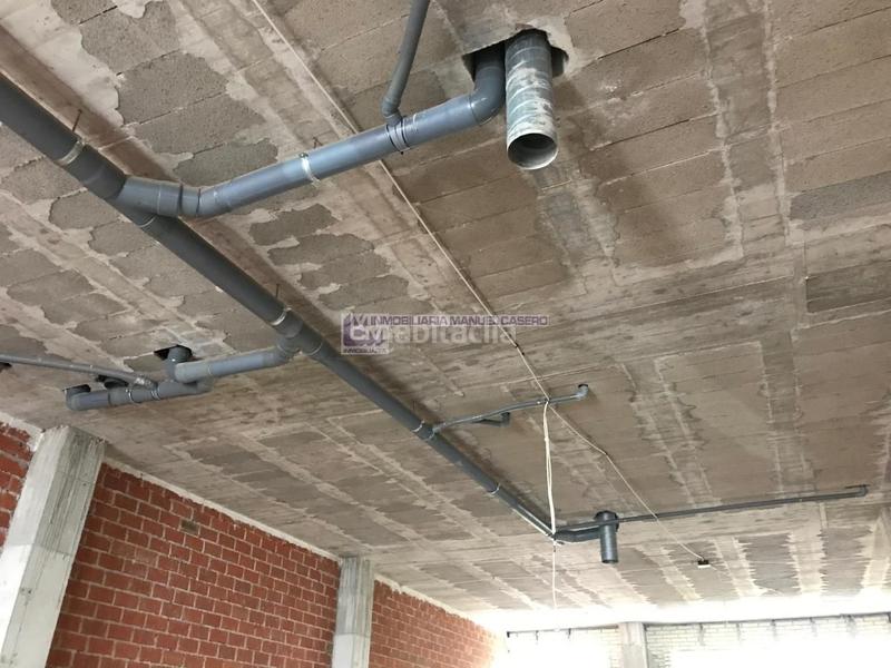 Foto 4b3b40cc-2ebd-43aa-8941-cfb98d7992b4. Alquiler local comercial en Centro Cáceres