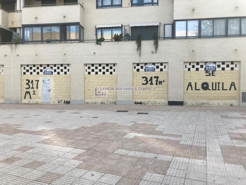 Foto 8192c893-f006-464d-a840-e14859ed522b. Alquiler local comercial en Centro Cáceres