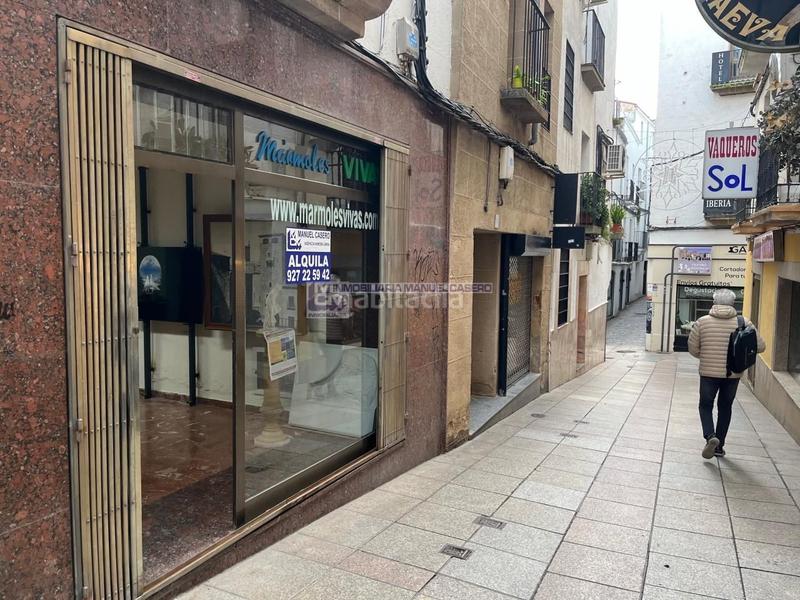 Foto 1f34bd67-c93a-4245-b7a1-342f74e45671. Rent business premise with heating in Casco Antiguo Cáceres