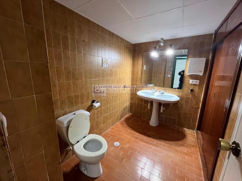 Foto 5f2723f9-3383-45d9-bb35-a946bffd45c5. Affitto ufficio con riscaldamento in Ruta de la Plata Cáceres