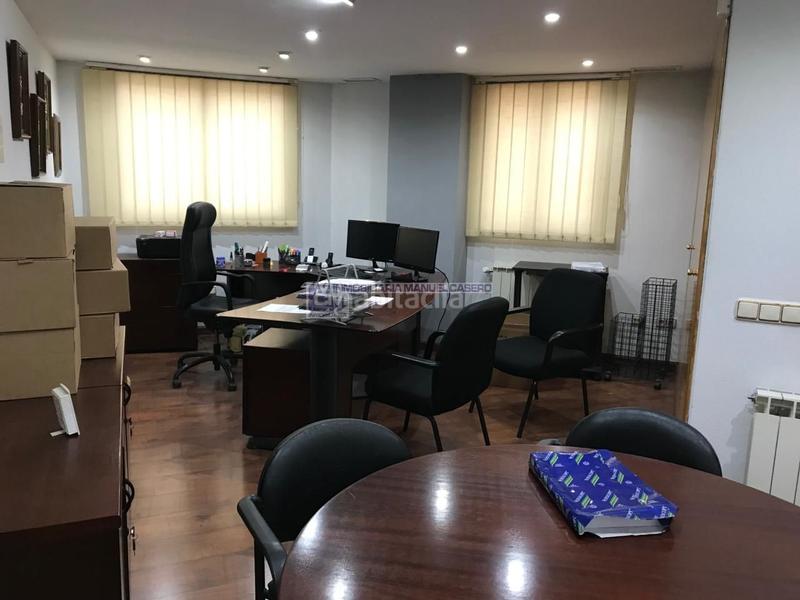 Foto 3900c5a2-32c9-467f-b1b0-5451f82a26ac. Rent office space with heating in Ruta de la Plata Cáceres